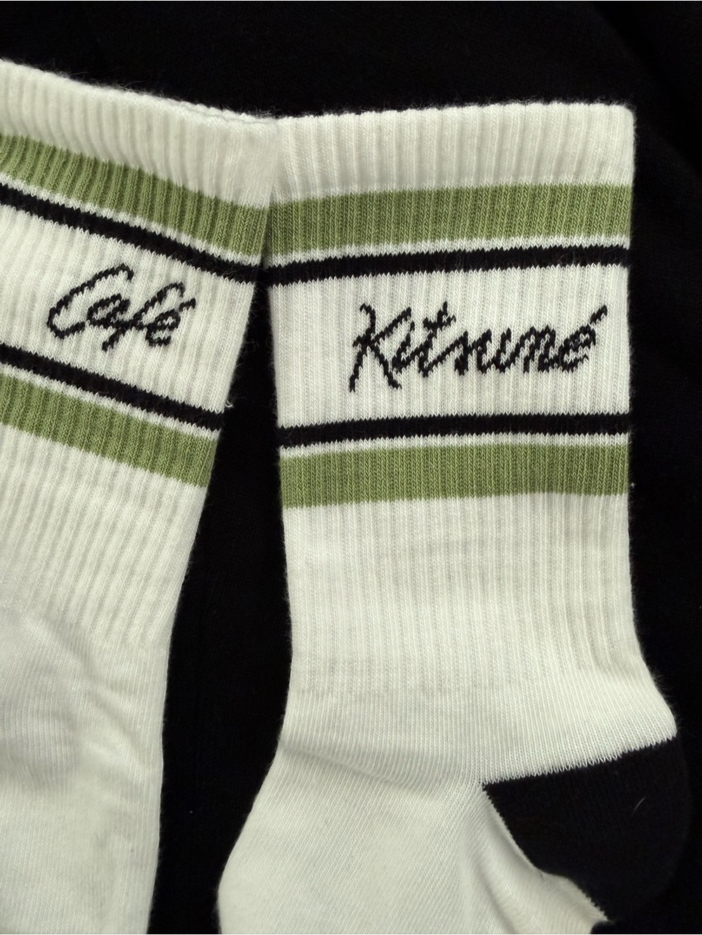 MAISON KITSUNE Cafe Kitsune White & Olive Stripe Crew Socks size 6-9